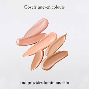 Kanebo Sensai Cellular Performance Cream Foundation 13