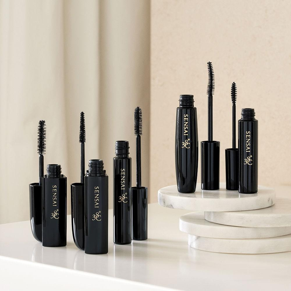 Kanebo Mascara Voluminising 38º C Black 8 Ml