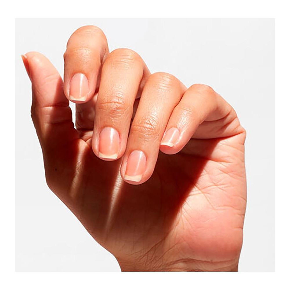 Nail Lacquer Base Coat Efecto Natural 15 Ml