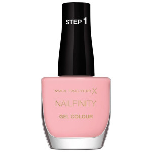 Max Factor Nailfinity...