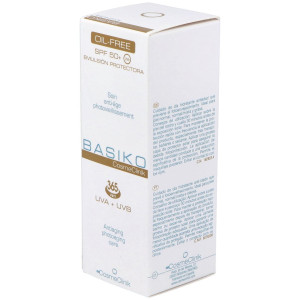 Basiko Emulsión Protectora Spf 50+ Oil Free, 50 Ml
