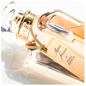 Agua Fresca De Rosas Blancas Eau De Toilette Vaporizador 200 Ml