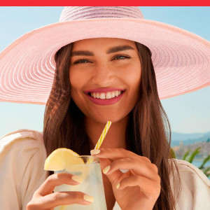 French Riviera Rouge À...