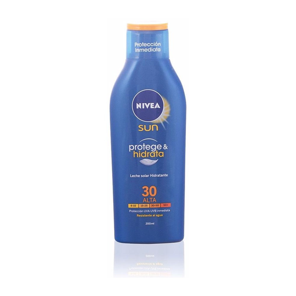 Nivea Leche Solar Proteccion E Hidratación Spf30 200Ml