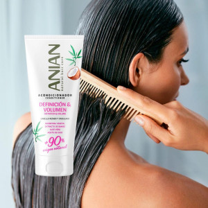 Anian Definición Y Volumen Acondicionador Queratina Veget 250Ml