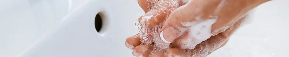 Manos y uñas | Cuidado, hidratación y tratamientos específicos